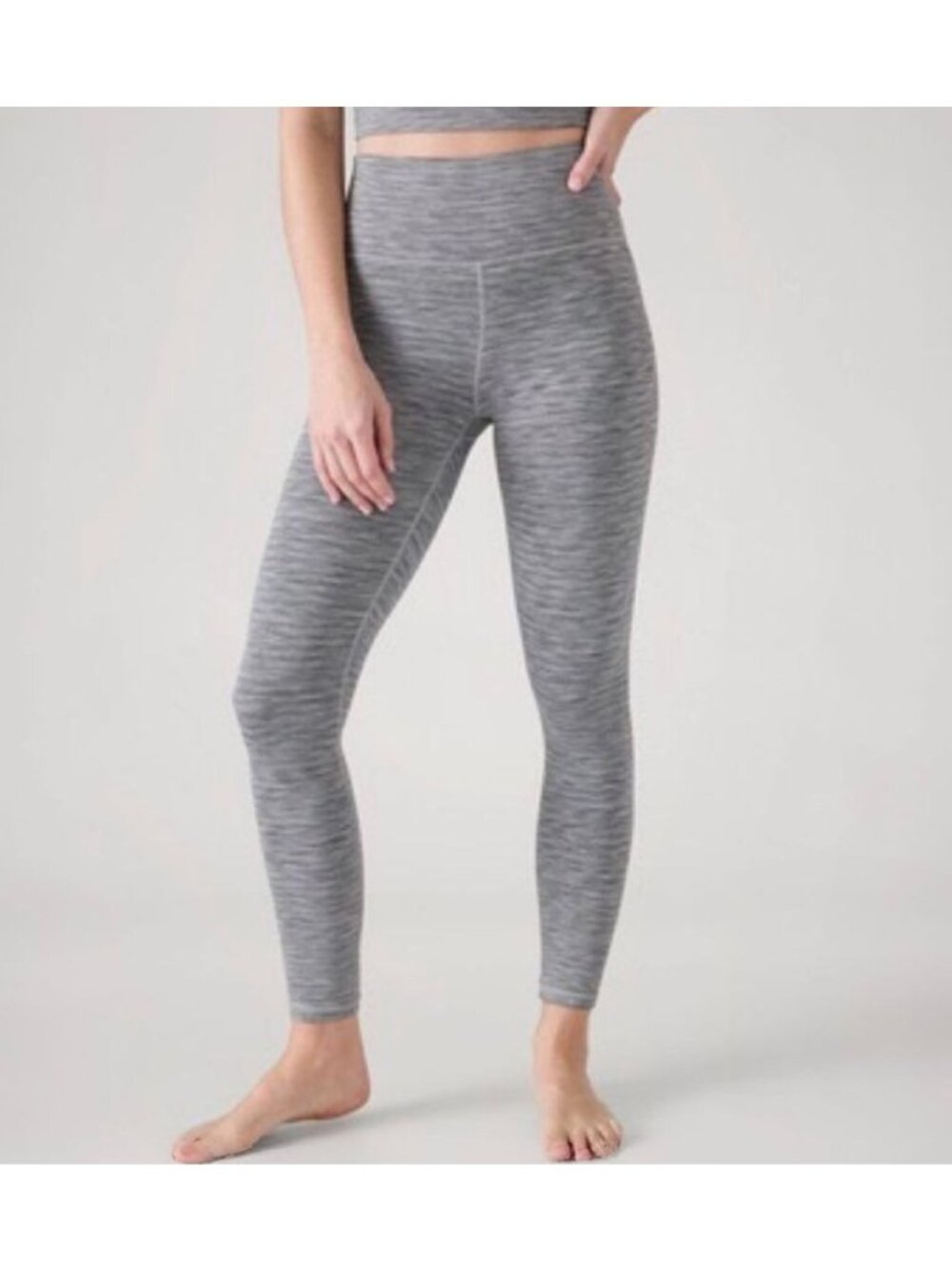 ATHLETA transcend textured 7/8 leggings in stratus gray nova size M - Picture 1 of 8